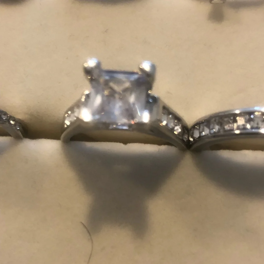 Classic silver-tone Princess-Cut CZ Gemstones Set